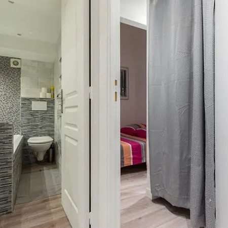 Apartment Centrale 2 - F4 Spacieux Et Confortable Au Centre Du Vieux-nice *