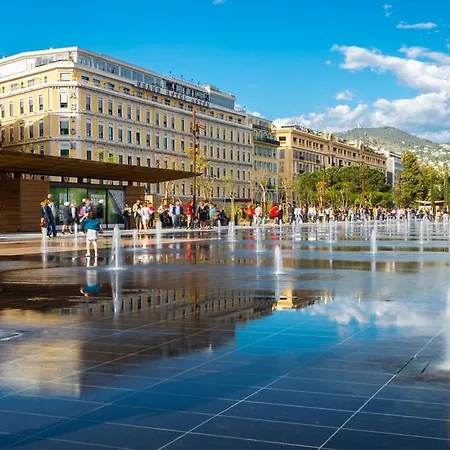 Centrale 2 - F4 Spacieux Et Confortable Au Centre Du Vieux-nice Apartment Nice