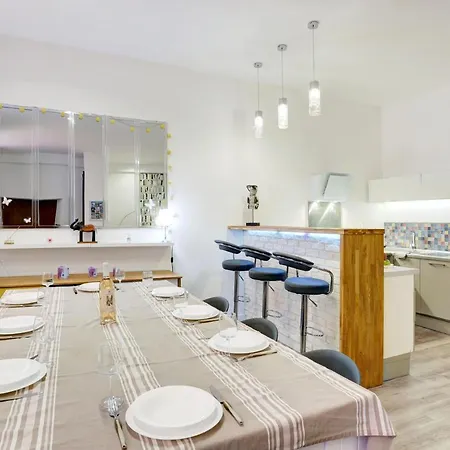 Centrale 2 - F4 Spacieux Et Confortable Au Centre Du Vieux-nice Apartment
